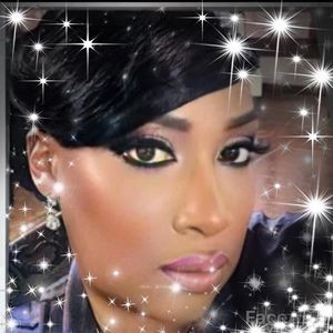 Meet your Posher, Twana